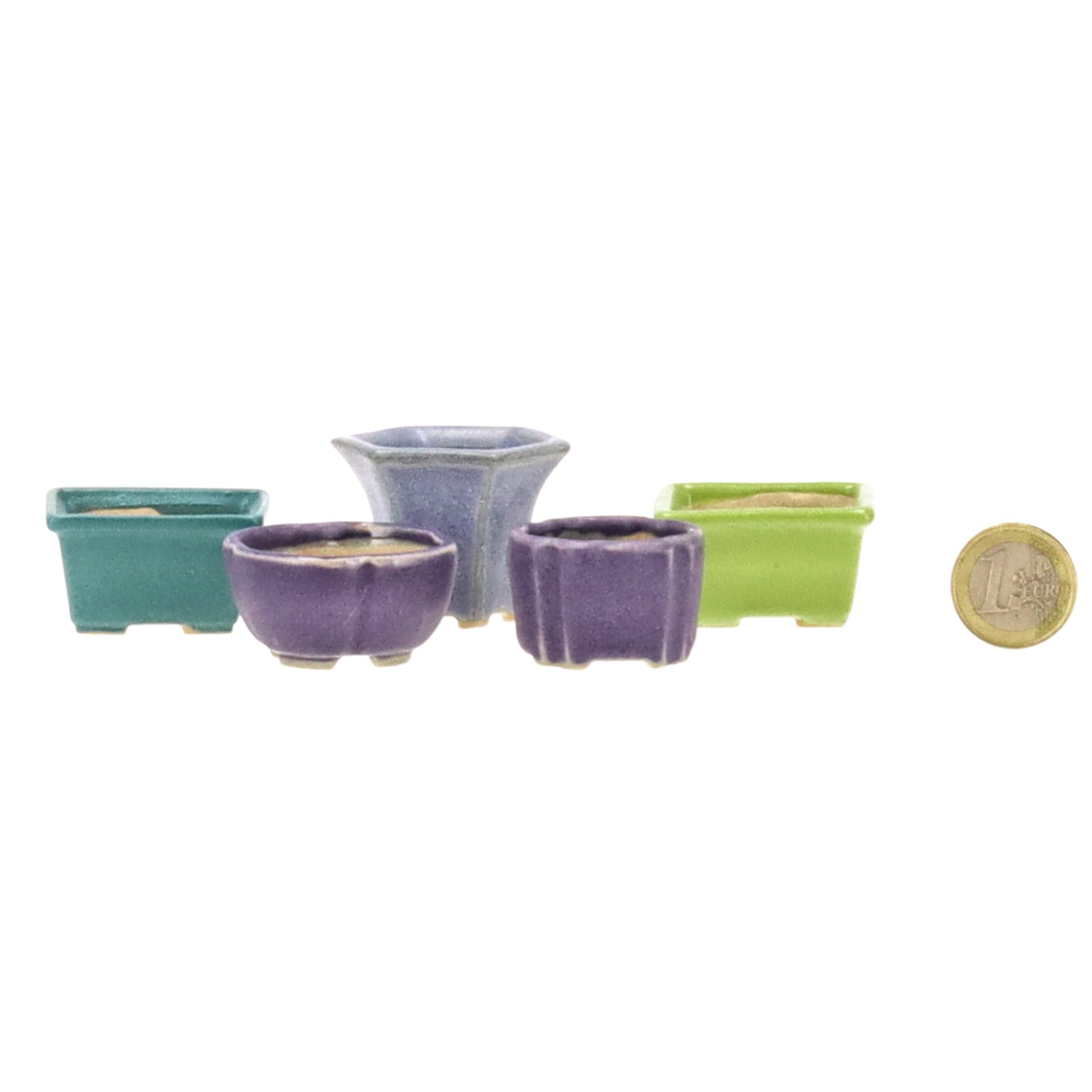 Set of mini pots