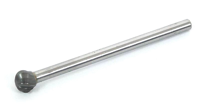 Länge: 50 mm
Durchmesser: 6 mm
Schaftdurchmesser: 3 mm
 
Für feine Arbeiten geeignet. Durch den gehärteten Stahl auch für sehr hartes Holz.