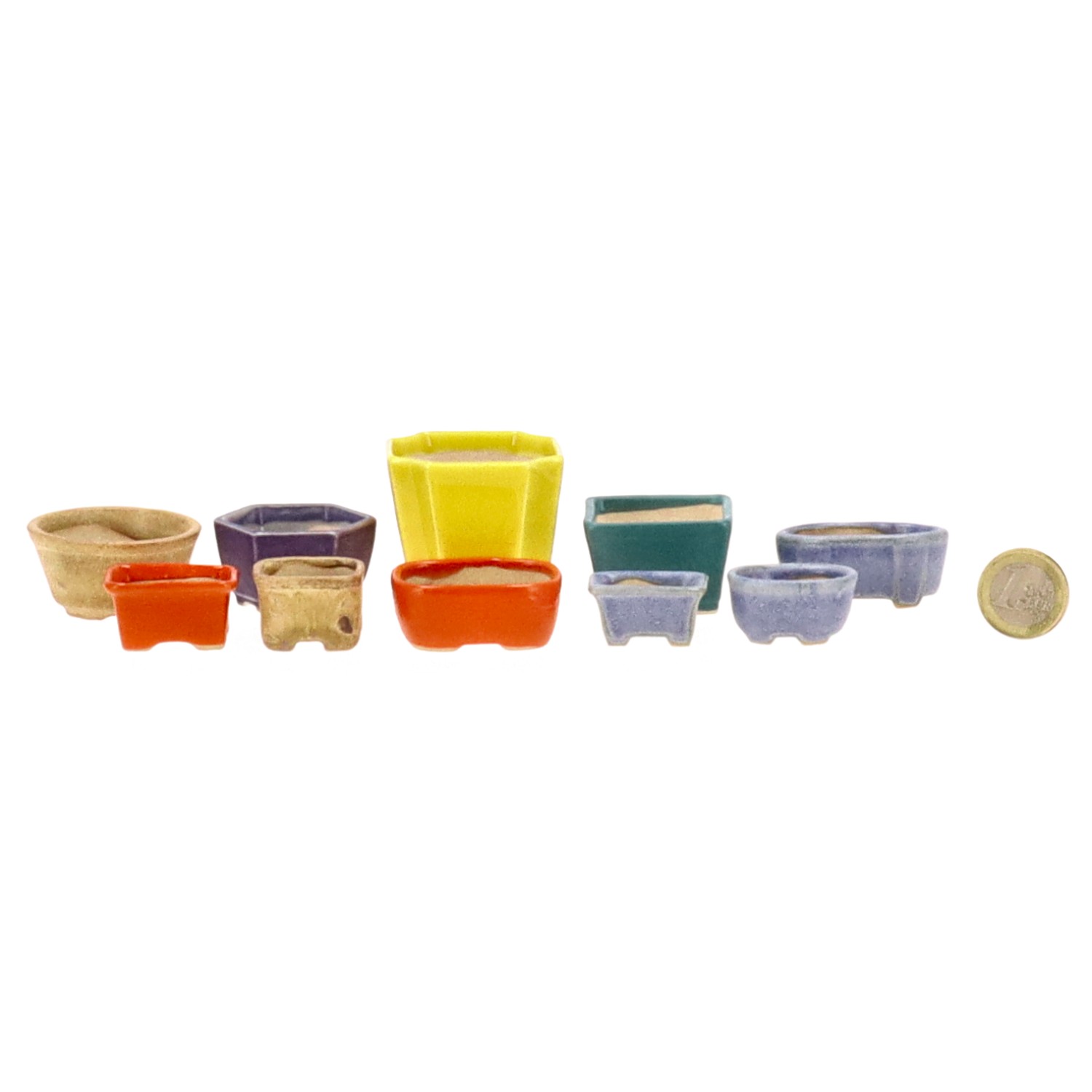 Set of mini pots